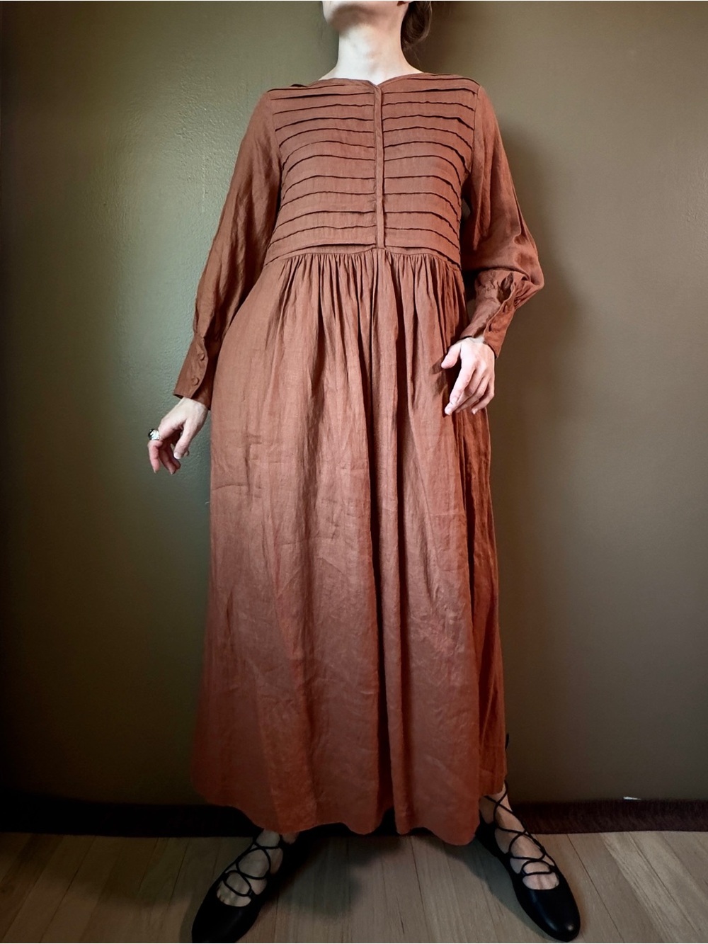 Linennaive Long Sleeve Pleated Maxi Linen Dress - Picture 5 of 10